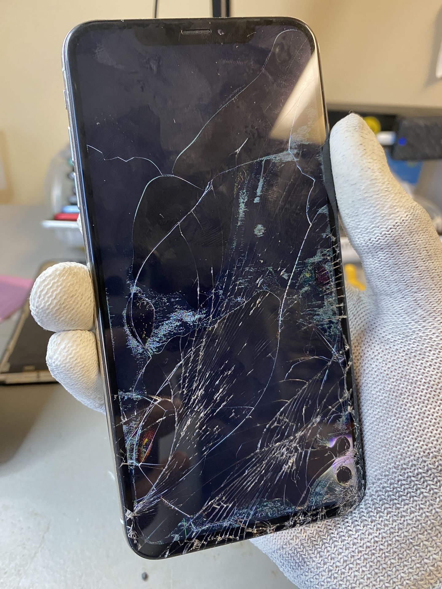 iPhone 11 Screen