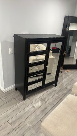 Armoire black
