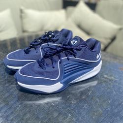 Nike KD 16
