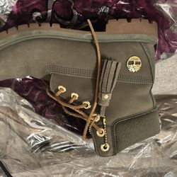 Timberland Boots Women’s Size 9 