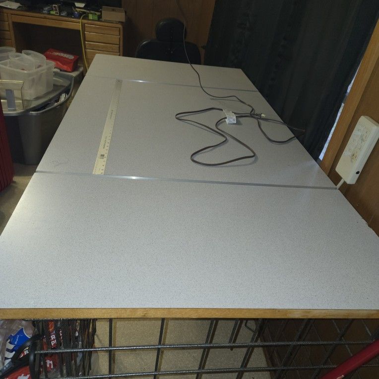 Fabric Cutting Table
