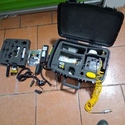 Auto glass repair kit