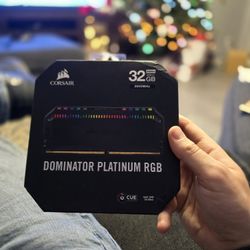 32gb Corsair Dominator Platinum RGB DDR4 3600mhz RAM