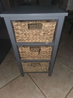 3 drawers wicker