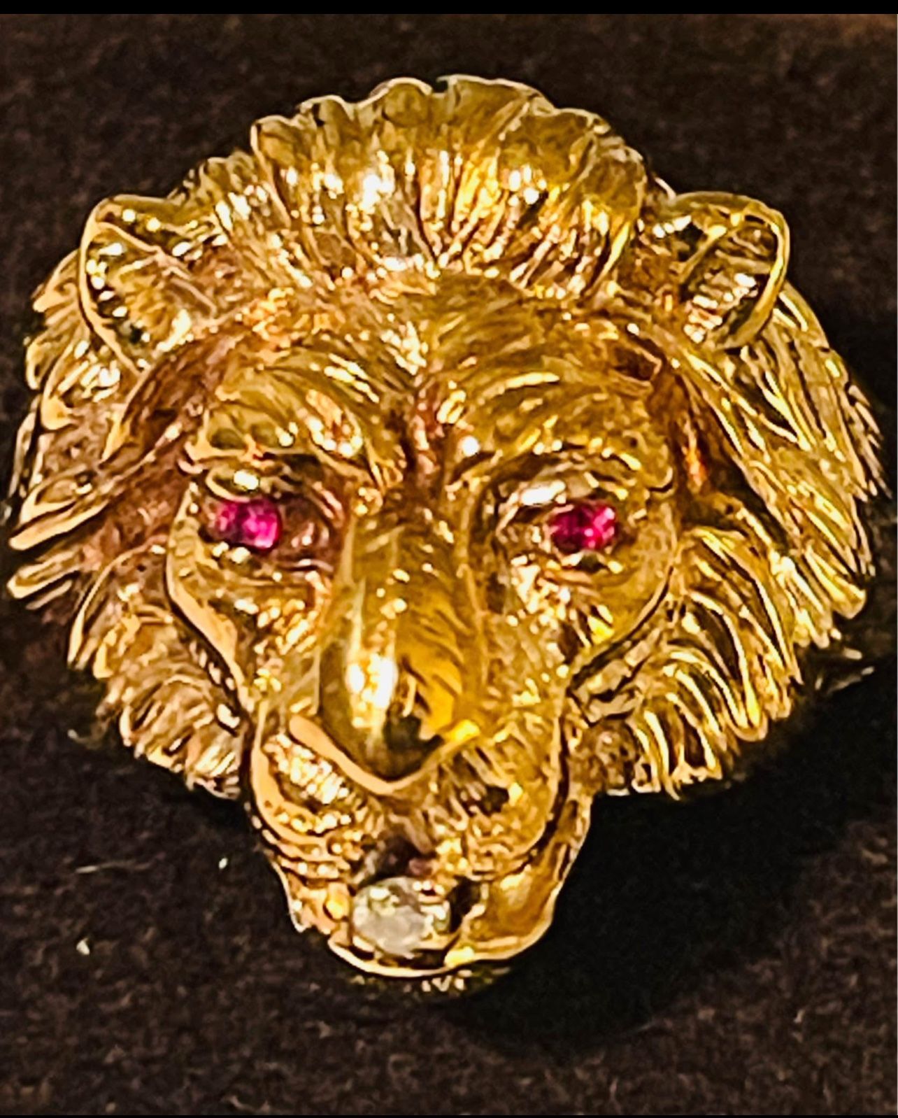 Old School Solid 10k/14k Yellow Gold Loins Head Men’s Ring (ruby red eyes and diamond in mouth)