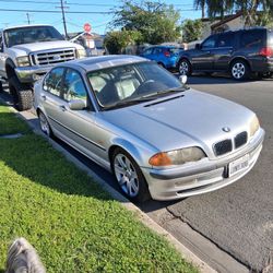 2001 BMW 325i