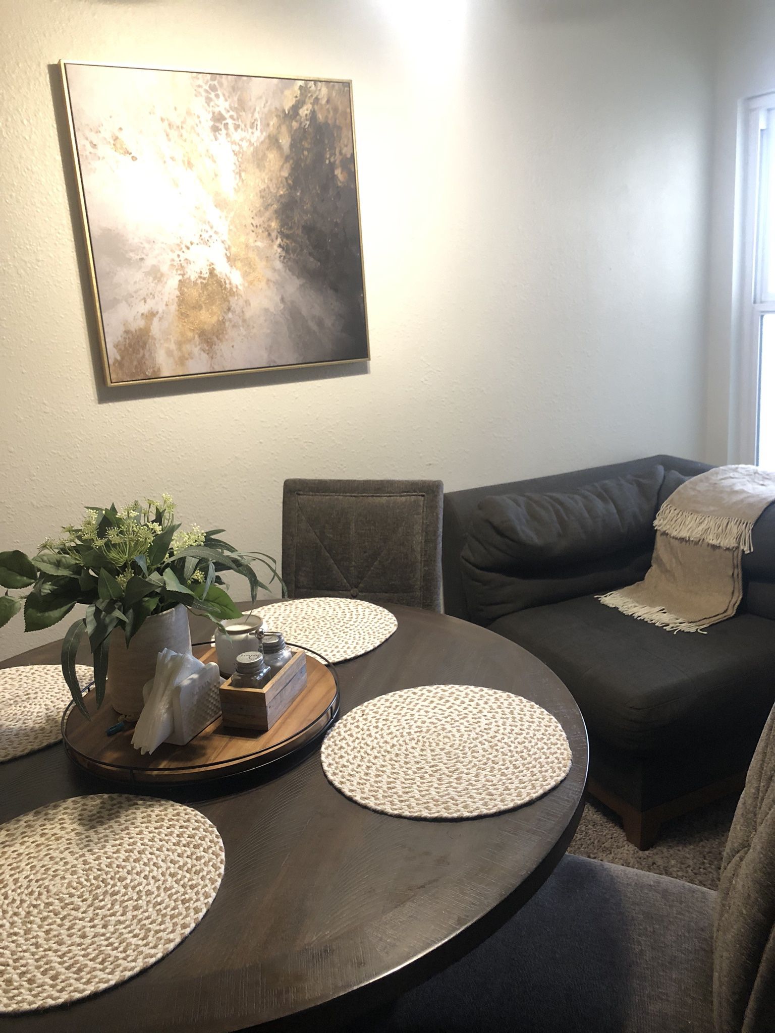 Dinning Table And Chair Set