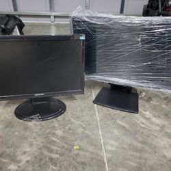 2 Computer Monitors