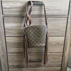 Vintage Louis Vuitton Crossbody