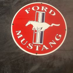 Ford Mustang sign