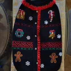 Dog Christmas Sweater. Medium. Pearl Button's, Sequins 