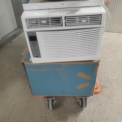 Artic Wind Window AC With  Spacers 6000BTUs