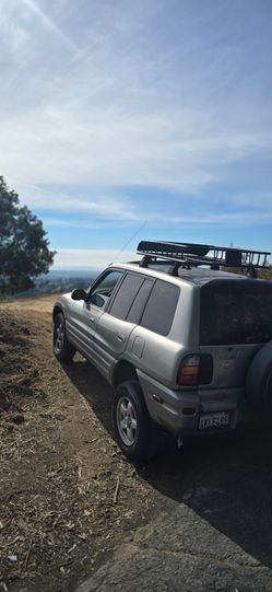 2000 Toyota Rav4