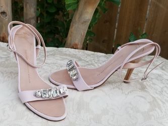 Giuseppe Zanotti Women's Crystal Stiletto strap Sandals Size 38/ US 7.5