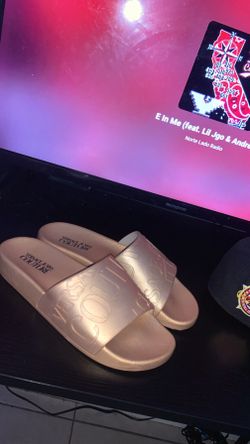 Versace slides