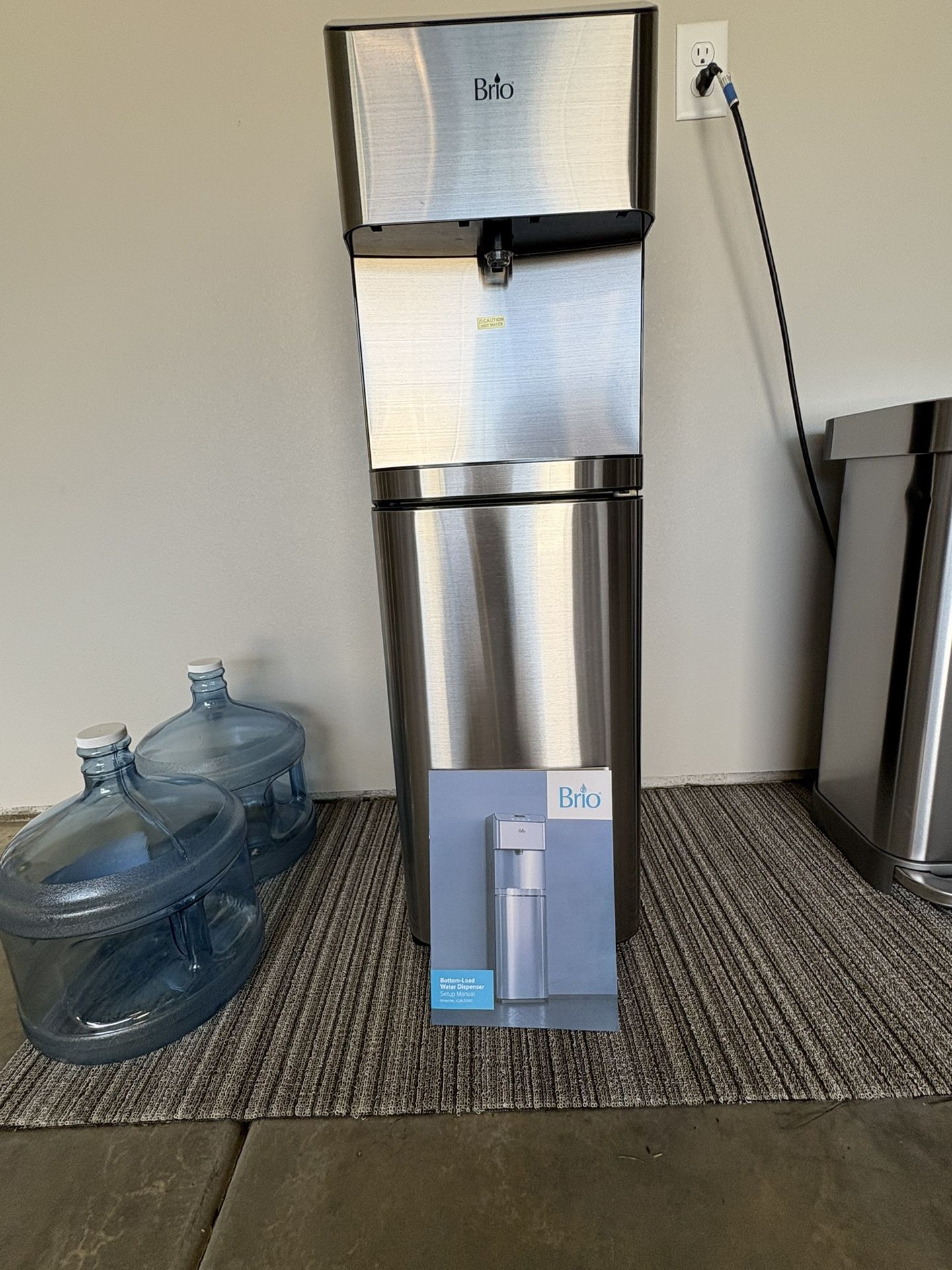 Brio self-cleaning Water Dispenser