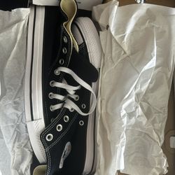 Hi Top Converse All Star Sneakers - 10 Men/12 Women