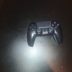 Ps5 controller.