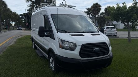2018 Ford Transit