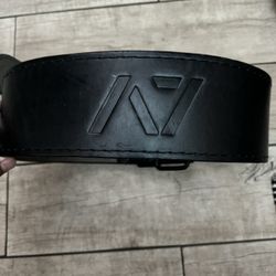 A7 weightlifting Belt 34 Ish