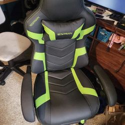 NEW! Respawn Gaming Chair - Green