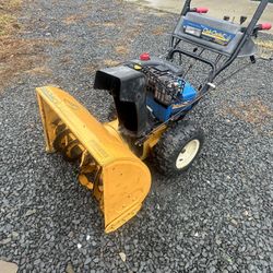 CUB CADET 11HP 30" ELECTRIC START SNOW BLOWER SELF PROPELLED POWER STEERING CHUTE TILT CONTROL ONLY $600