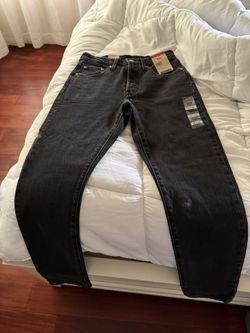 Women’s Levi Jeans