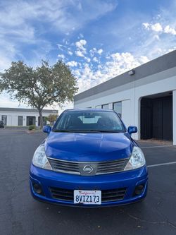 Nissan Versa S
