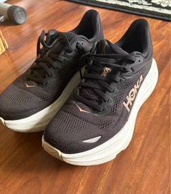 Hoka bondi 9