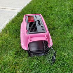 Pet Carrier/crate