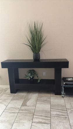 Entry table