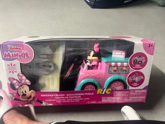 Mini Mouse Cars . New in box