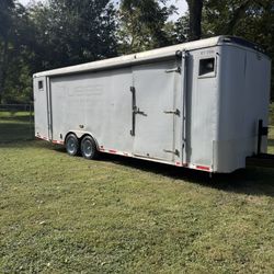 2013  Continental cargo 24ft box all aluminum outside 17.5 tires 2 10,000 pound axel 