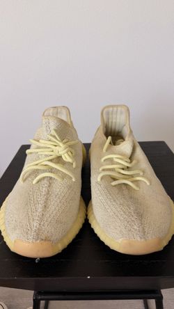 Adidas Yeezy Boost 350 V2 Sneakers SZ 9 1/2