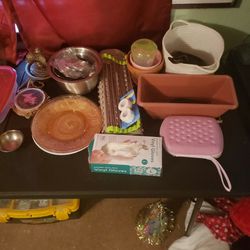 Table Of Stuff For Sale Make Offer