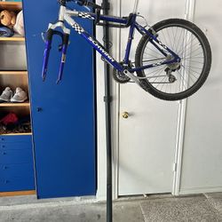 Outback Wall Bike Rack