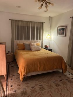 Queen Size bedframe and Cool Gel mattress