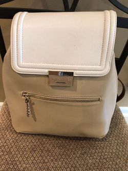New guess backpack