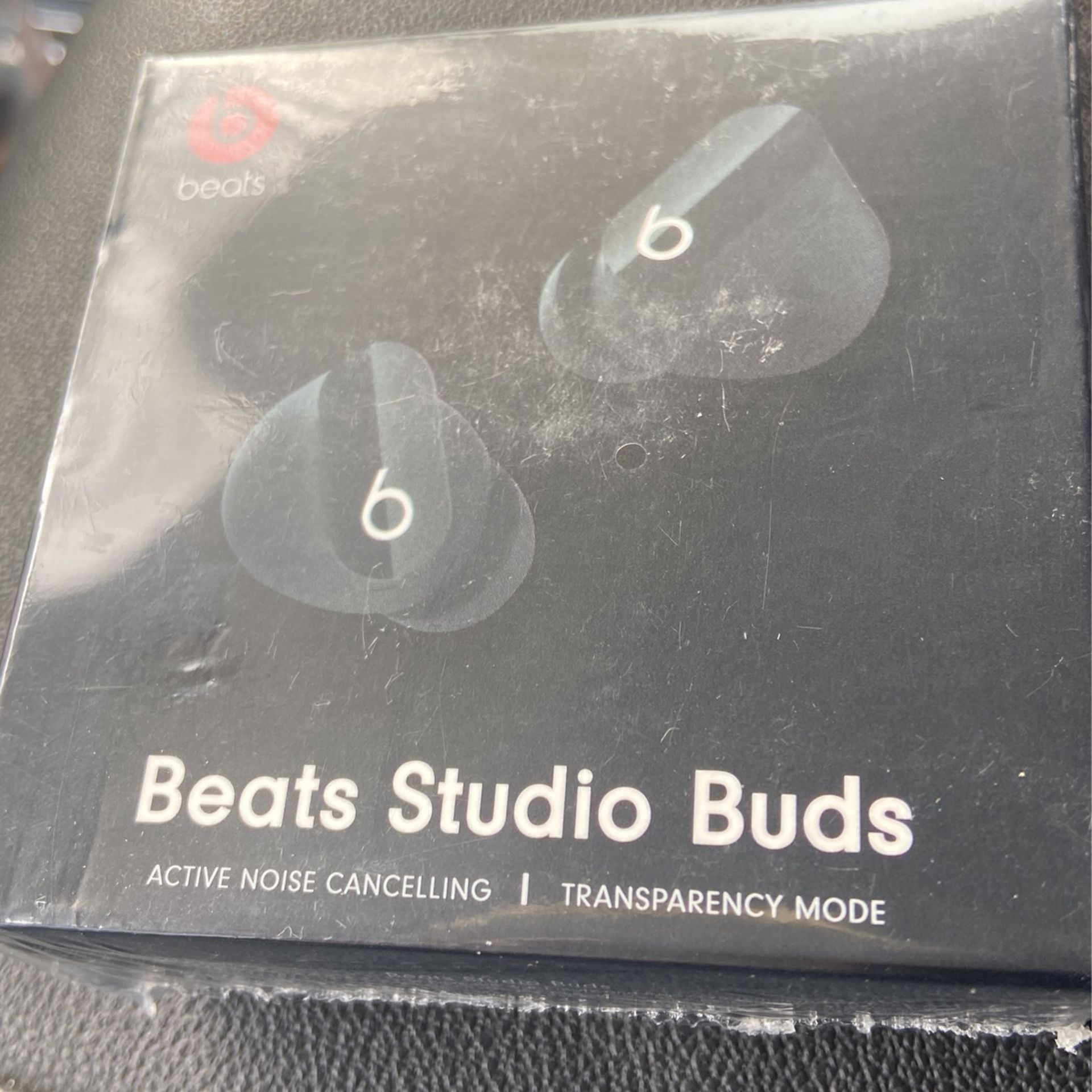 Beats Studio Buds