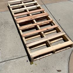 Free Pallet