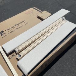 SOLOMON QUEEN SIDE RAILS, FOOTBOARD AND SLATS