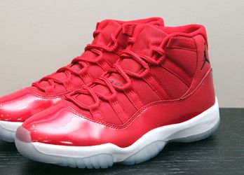 Gym red 11