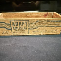 Kraft American Cheese Company, Wood Mold Box, Chicago, Illinois For 2 Pounds Vintage