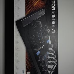 Traktor Control Z1 Dj Mixing Interface