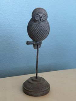 Owl statue