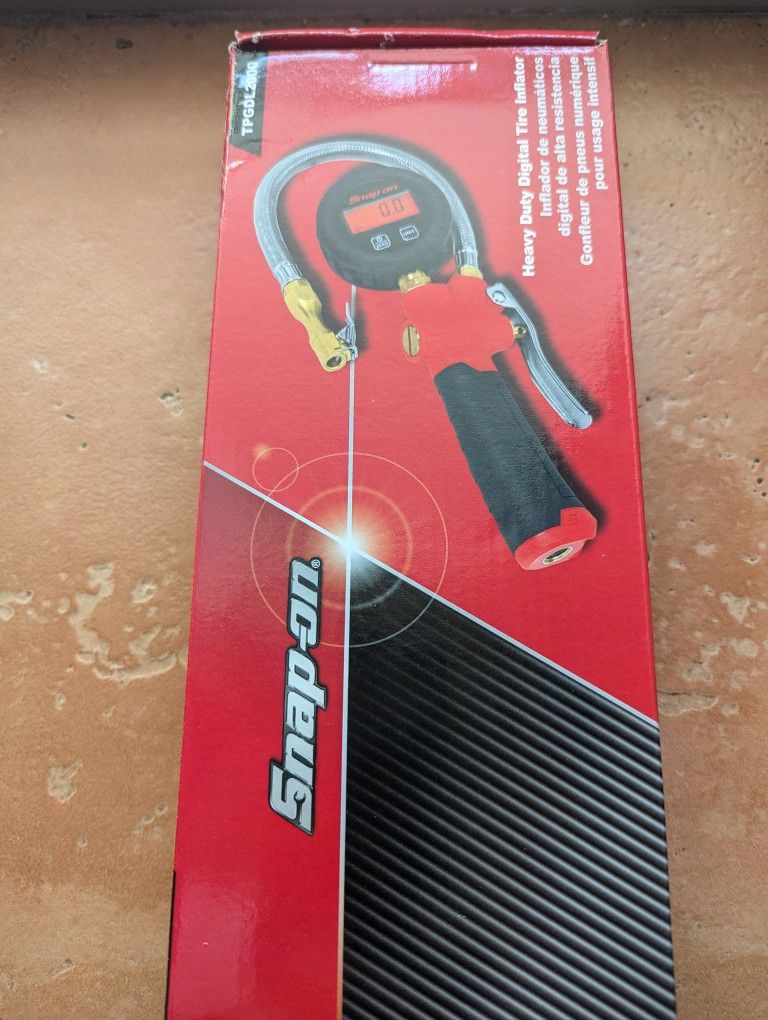 Snap On heavy duty Digital Tire Inflator