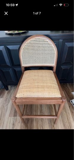 Countertop/ barstool chair
