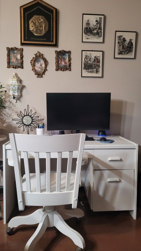 White Farmhouse/Boho Desk w/Chair