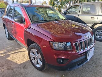 2014 Mid-Size Jeep Compass
