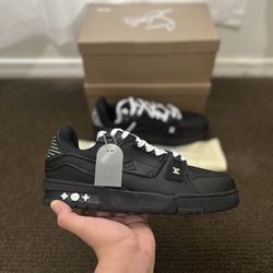 Lv Trainers 